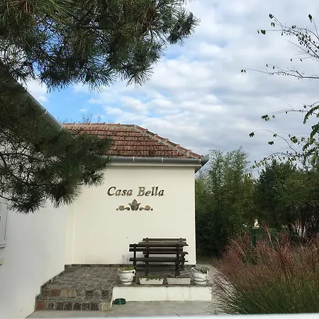 Dve Kuce Pored Jezera Pensiune Palić