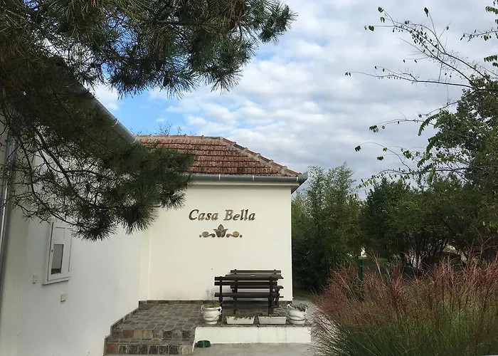 Dve Kuce Pored Jezera Pensiune Palić