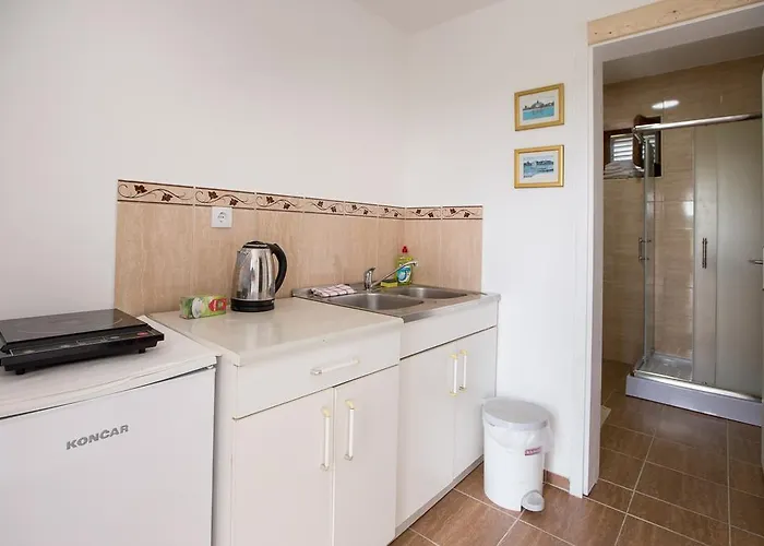 Dve Kuce Pored Jezera 2* Palić