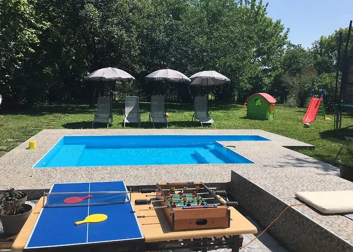 Pensiune Dve Kuce Pored Jezera